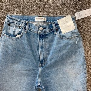 NWT Ulta High Rise The 70’s Vintage Flare Jeans
